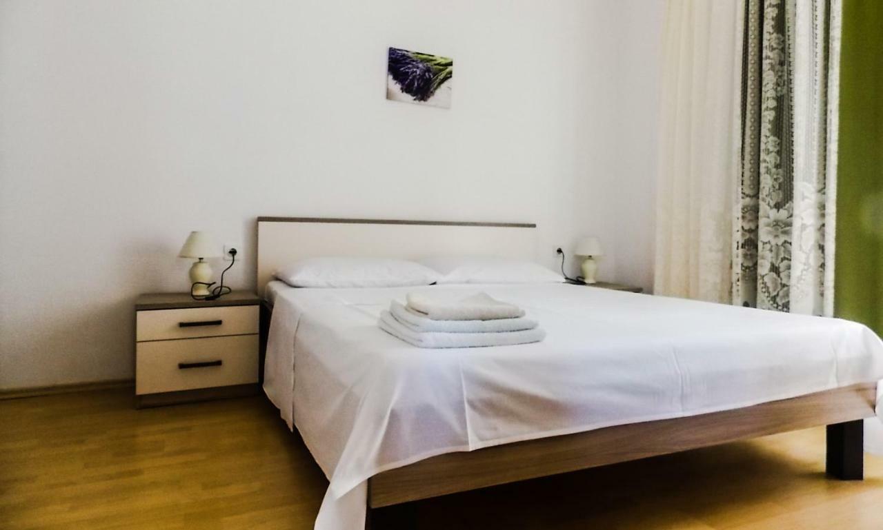 Apartments Ribaric Palit エクステリア 写真
